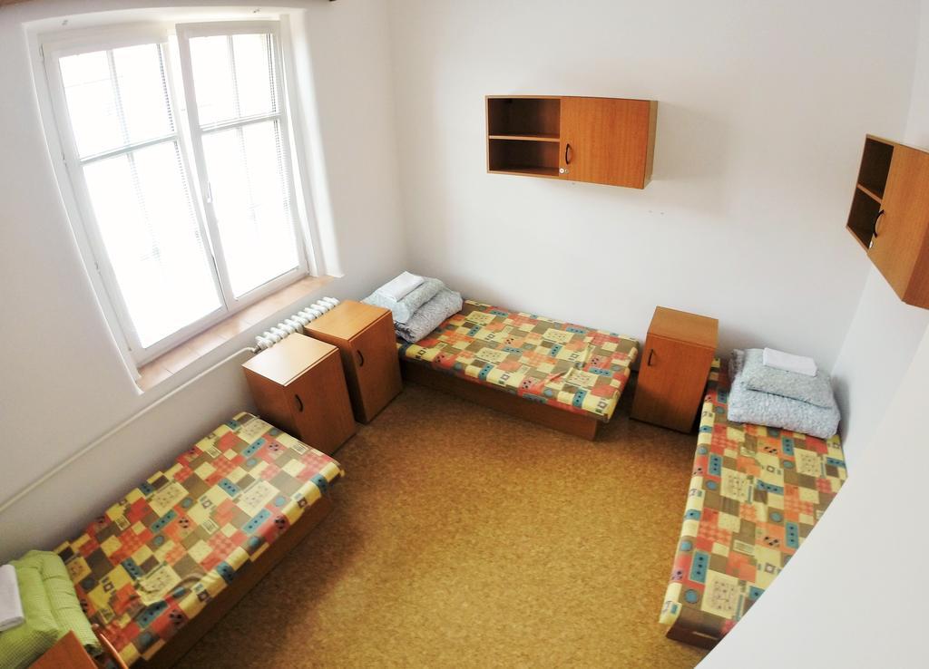 Dizzy Daisy Hostel Prag Rum bild